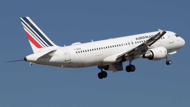F-GKXZ:Airbus A320-200:Air France